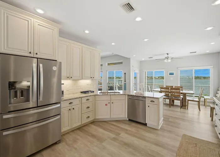 The Doc House Gulf Shores
